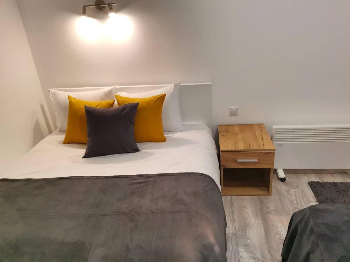 Vila Vrh Crni Vrh Esterno foto