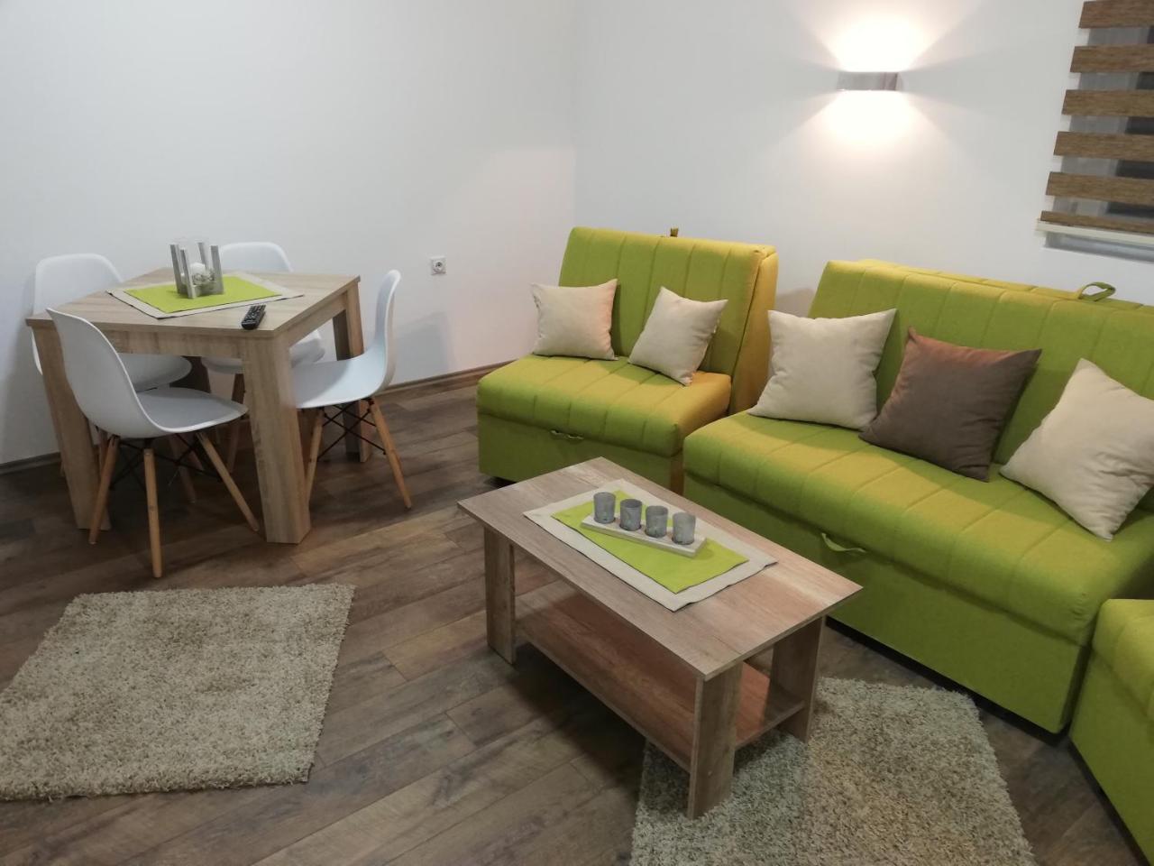 Vila Vrh Crni Vrh Esterno foto