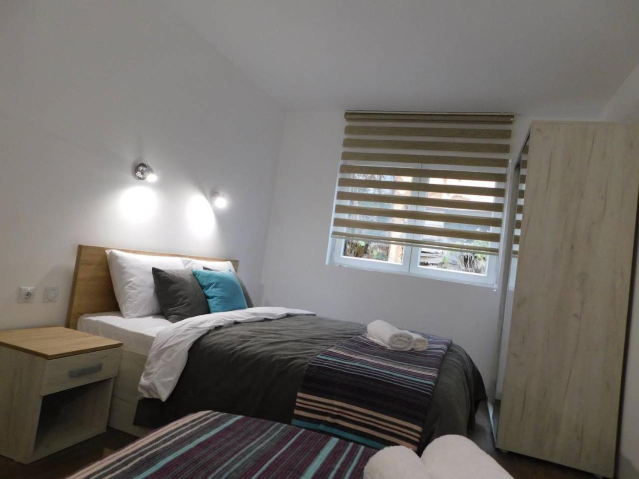 Vila Vrh Crni Vrh Esterno foto