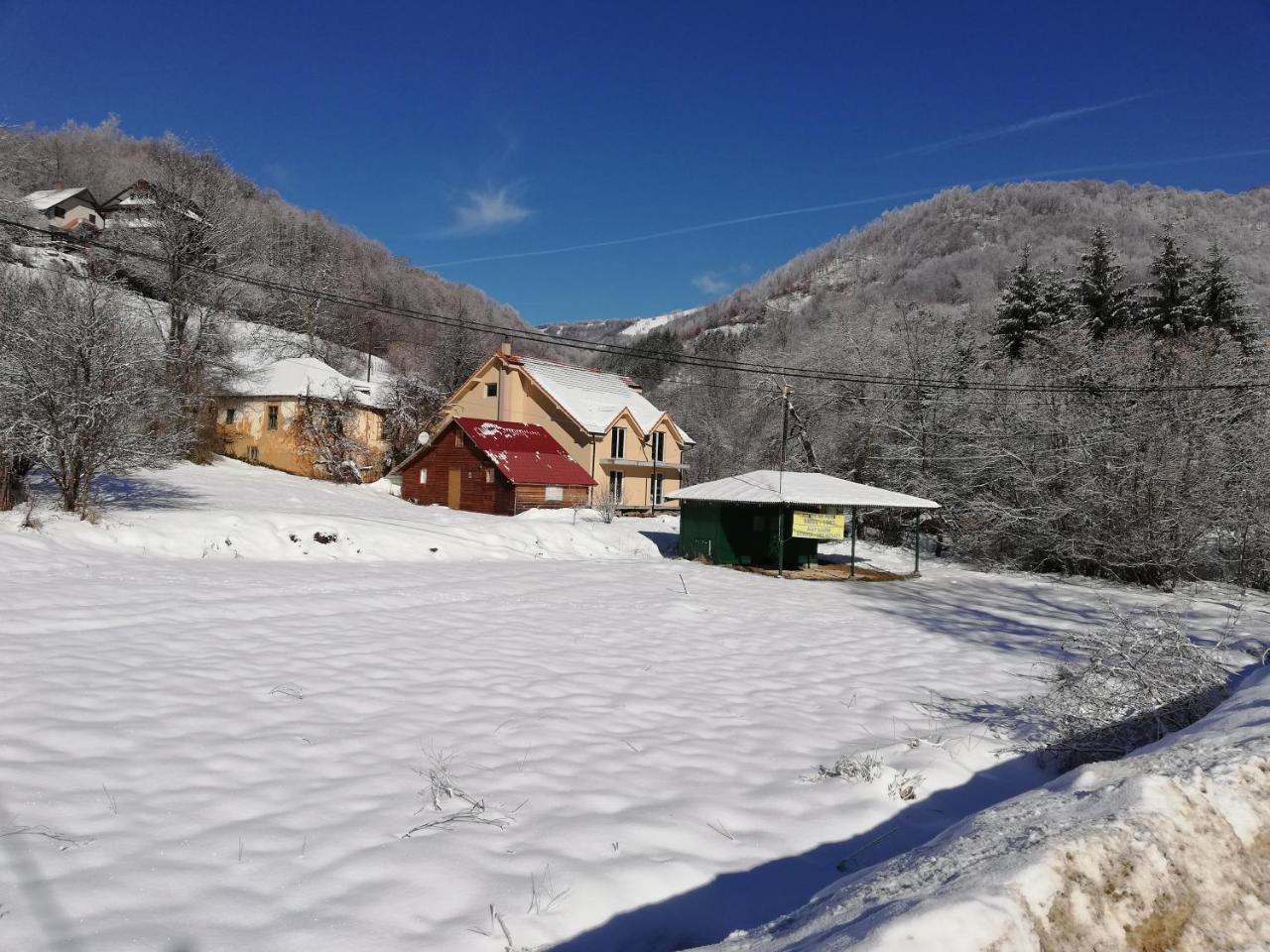 Vila Vrh Crni Vrh Esterno foto